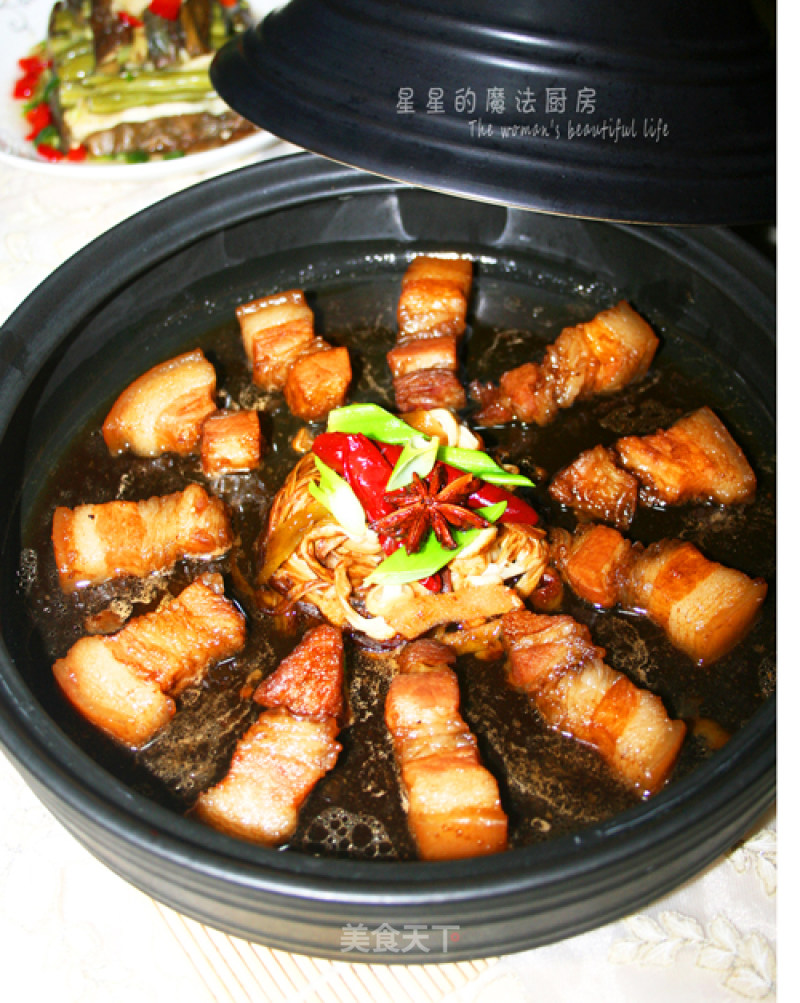 [taji Pot] [sweet Like A Flower] [the Meat You Want to Eat After Eating It] Sprite Braised Pork recipe
