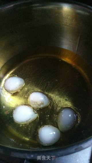 Tiger Skin Quail Eggs recipe
