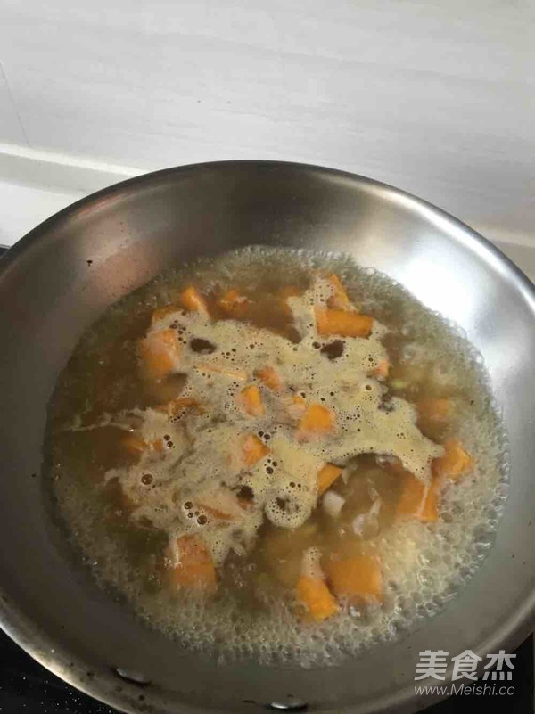 Pumpkin Golden Noodles recipe