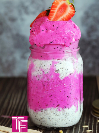 Dragon Fruit Milkshake recipe