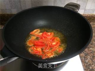 Stir-fried Cabbage with Tomato and Bean Sprouts recipe