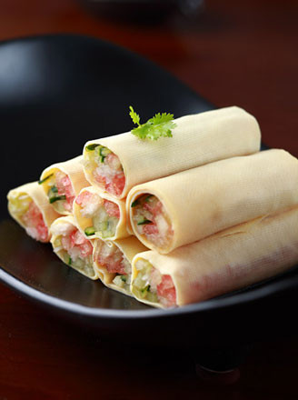 Three Silk Rolls with Melon Peel