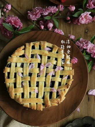 Sweet Mulberry Pie recipe