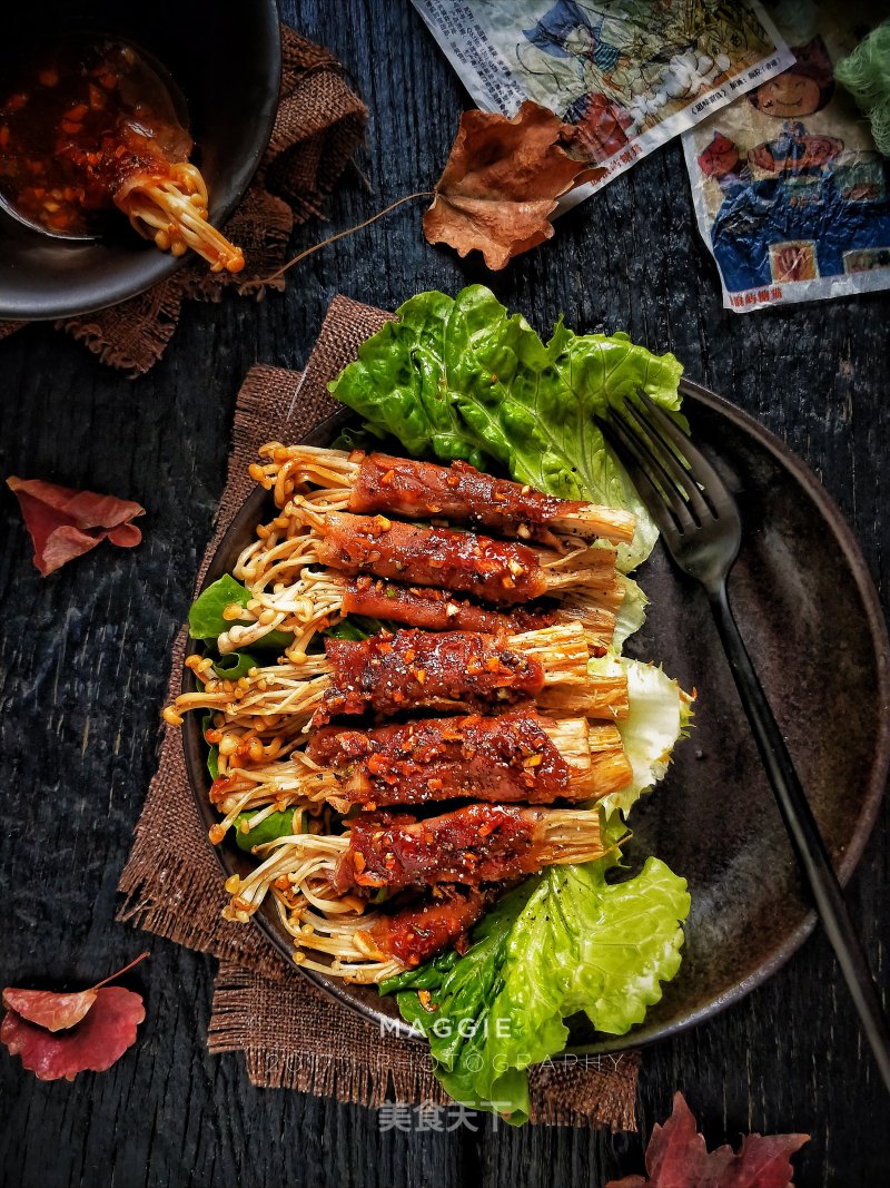 Black Pepper Roasted Beef and Enoki Mushroom Roll recipe