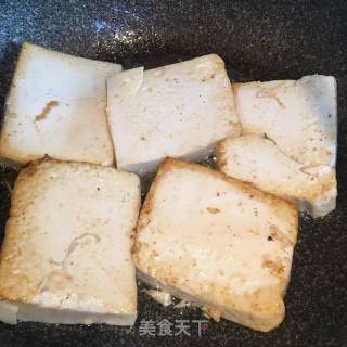 Braised Tofu with Bean Paste recipe