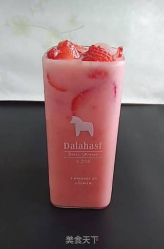 Strawberry Yakult recipe