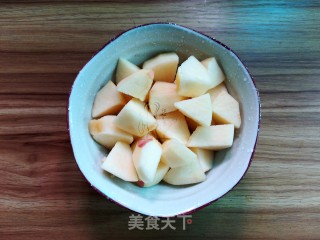 Corn Apple Pork Tendon Soup recipe