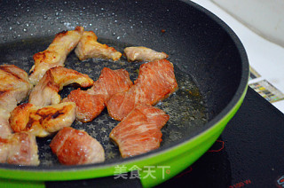 Tomato-flavored Braised Shredded Pork recipe