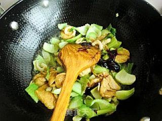 Simple Home-cooked Dishes---grilled Gluten with Vegetables recipe