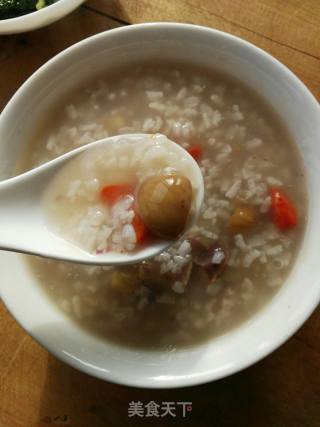 Chinese Wolfberry Porridge with Chestnuts recipe