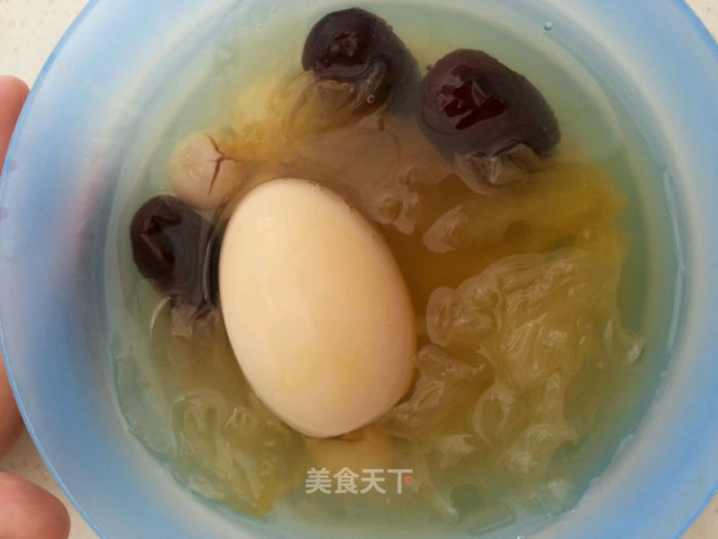 Tremella Lotus Seed Red Syrup