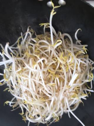 Fried Mung Bean Sprouts recipe