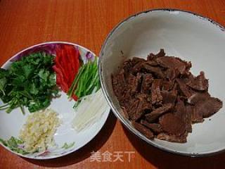 New Year's Dishes Go with Wine-----【beef with Chili Sauce】 recipe