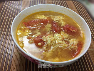 Tomato Enoki Mushroom Soup recipe