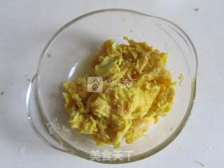 Scrambled Eggs with Loofah and Mushrooms recipe