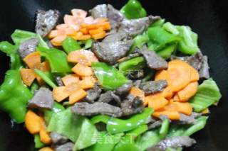 Home Cooking: Stir-fried Pork Liver with Green Pepper recipe