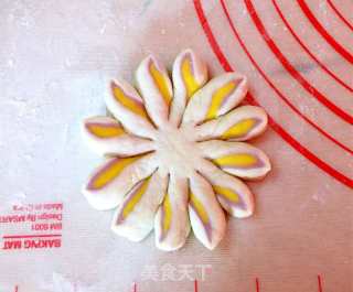 Chrysanthemum Bun recipe