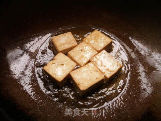 Yellow Croaker Braised Tofu recipe