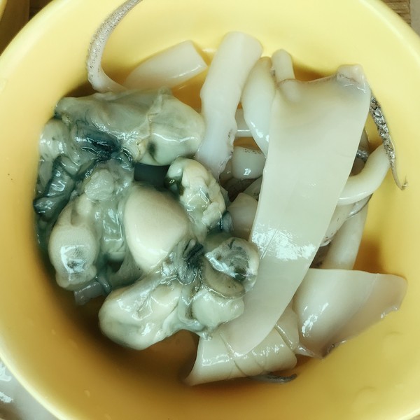 Seafood Porridge with Fresh Eyebrows recipe