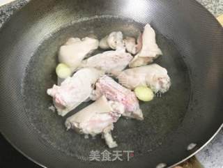 Chestnut Roasted Pig's Trotters recipe