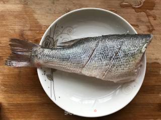 Simple and Delicious Steamed Sea Bass recipe