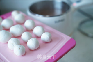 Rose Brown Sugar Glutinous Rice Balls recipe