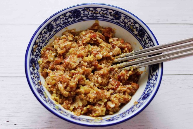 Scallion Pork Hair Bread recipe