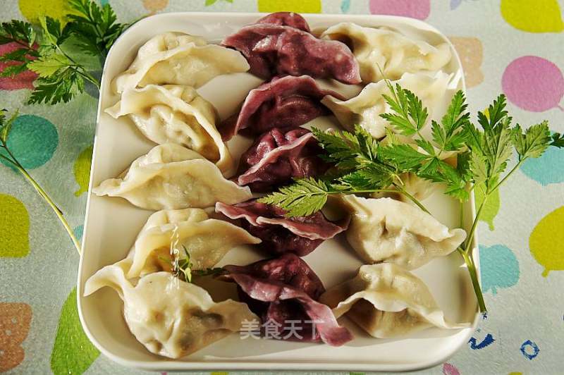 Xiaoyeshan Celery and Pork Dumplings recipe