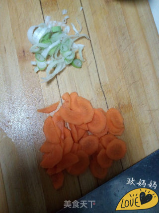 Carrot Butterfly Noodle recipe