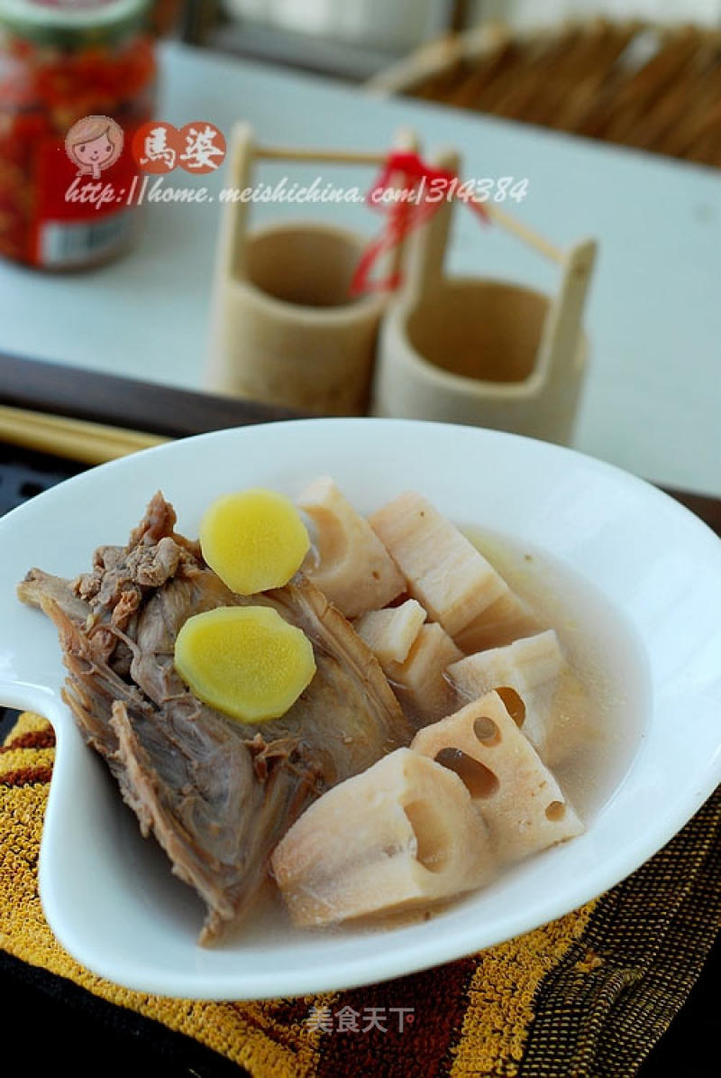 [top Chef] One Duck Six Eats Five-----duck Frame Braised Lotus Root recipe