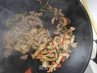 Stir-fried Shredded Pork with Water Gluten recipe