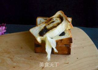 Cinnamon Longan Toast recipe