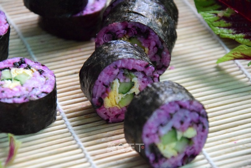 #春食野菜香#red Seaweed Rolls recipe