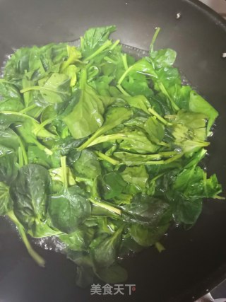Spinach Chiffon Cake recipe