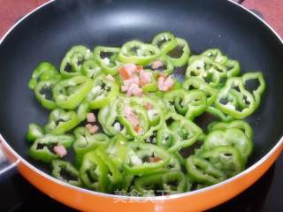 Ham and Green Pepper Omelette recipe