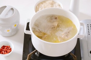 Bamboo Fungus Chicken Soup recipe