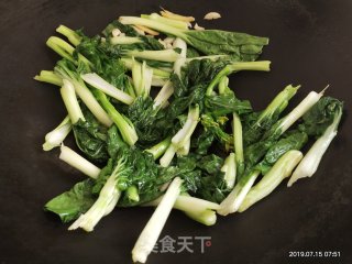 Stir-fried Cabbage Flowers recipe