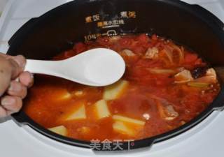 Beef Stew with Tomatoes and Potatoes recipe