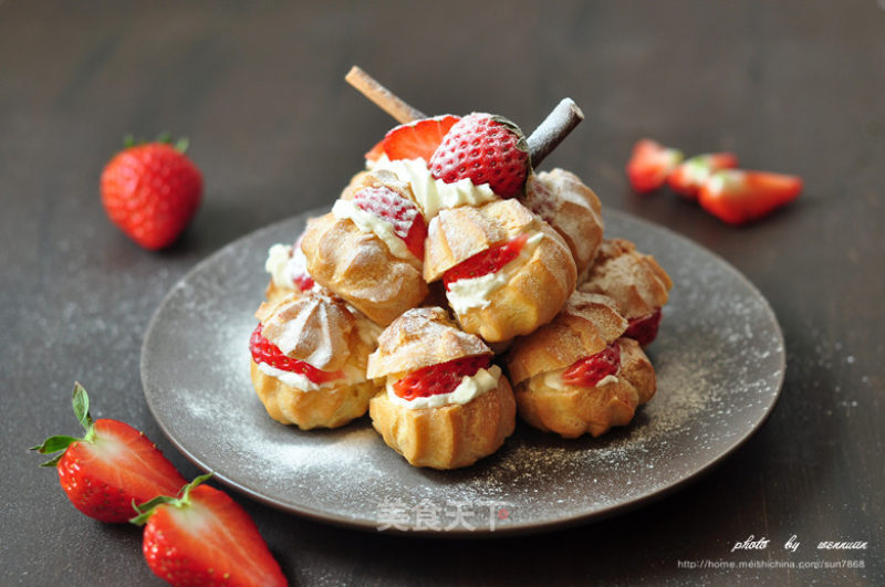 Strawberry Puffs recipe