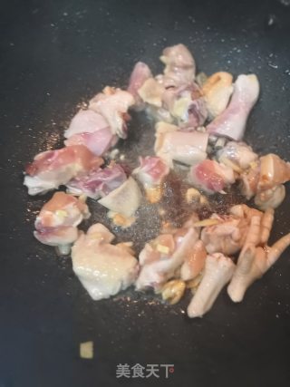 Braised Chicken Nuggets with Potatoes recipe