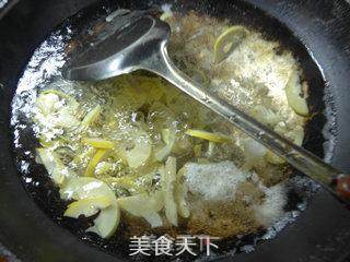 Stir-fried Leishan with Prunes and Vegetables recipe