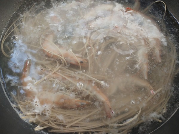 Seafood Noodles recipe