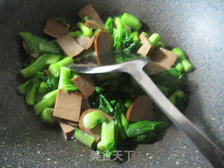 Vegetarian Ham Stir-fried Cabbage Cores recipe