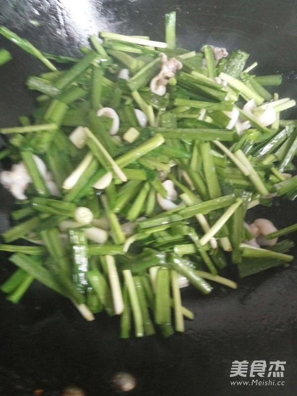 Fried Chives with Cuttlefish recipe