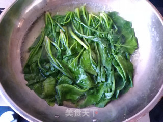 Spinach Mixed with Dried Bean Curd recipe