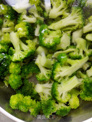 Fried Squid with Broccoli recipe