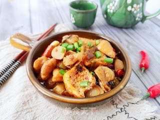 Sauerkraut Oil and Tofu Sautéed Pork Intestines recipe