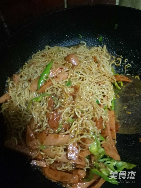 Spicy Instant Noodles recipe