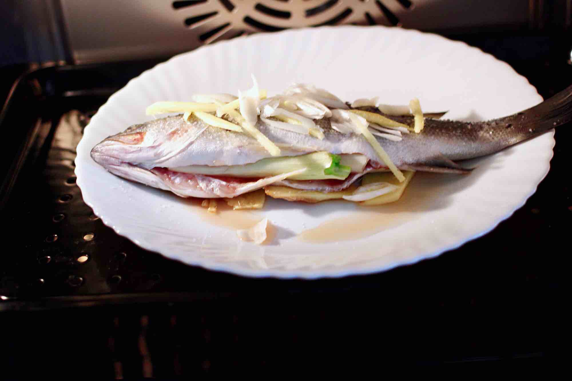 Steamed Sea Bass with Spicy Sauce recipe