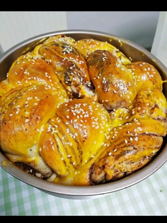 The Shredded Bean Paste Bread without The Need to Knead Out The Film. recipe